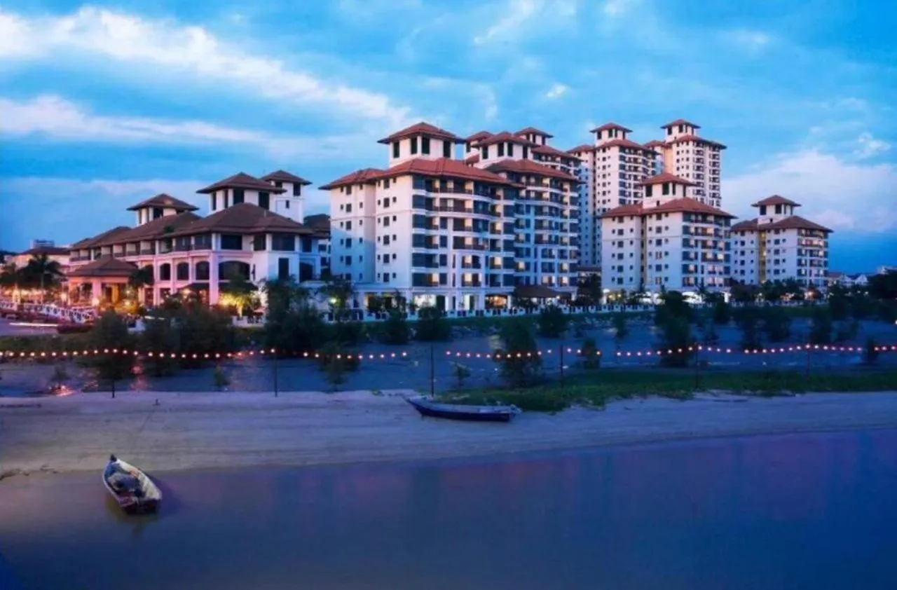 Instay Leisure Mahkota With Sea/Pool View Malacca Malaysia